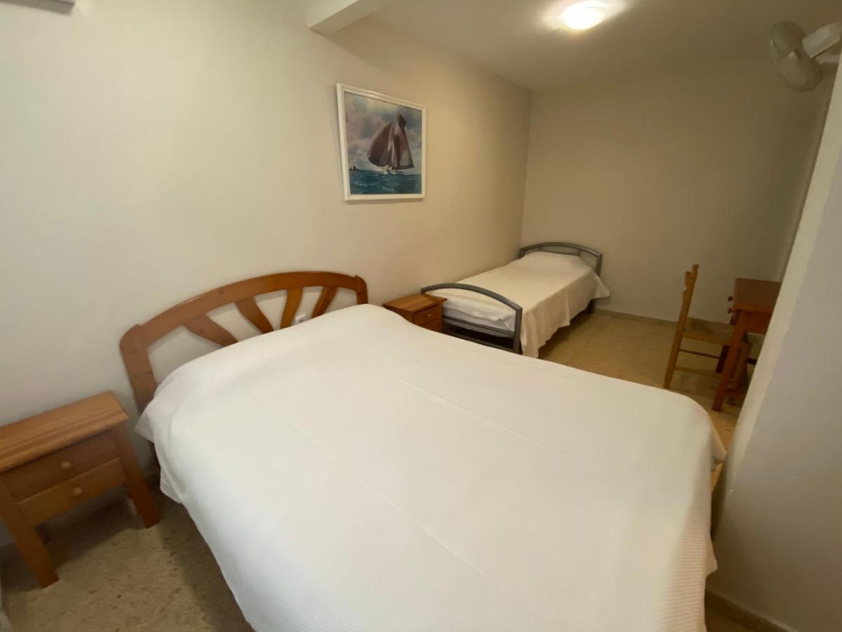 Pension El Parque Calpe Luaran gambar