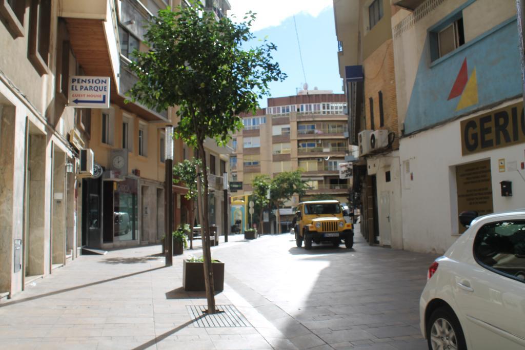 Pension El Parque Calpe Luaran gambar